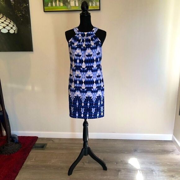 Vince Camuto Blue and White Geometric Dress - Picture 2 of 13